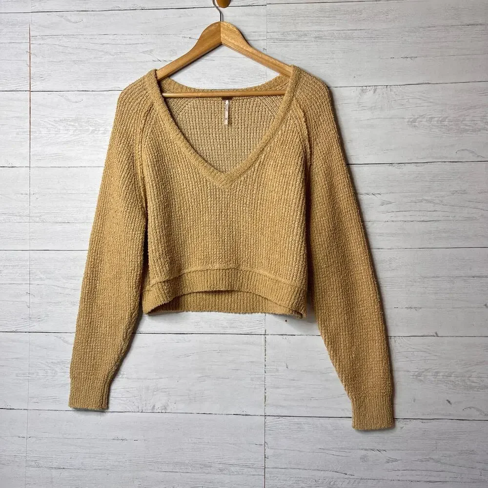 Free People Sweater Womens Size XS Camel Brown V Neck Knit Cropped Pullover - Picture 1 of 16